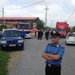 Adria (Rovigo), esplode cisterna: tre operai morti. Avvelenati dall'acido solforico 4
