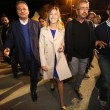 Maria Elena Boschi, selfie con i volontari della Festa dell'Unita06