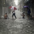 Manila completamente allagata per piogge monsoniche: scuole e uffici chiusi FOTO08