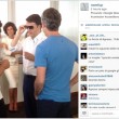 Matteo Renzi prova i Google Glass03