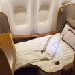 singapore-airlines-first-class-bed