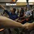 Hong Kong, ancora scontri: polizia arresta 26 manifestanti20