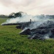 Hawaii, lava "mangia" la strada della città di Pahoa ed ora minaccia abitazioni 04