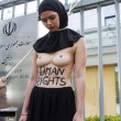 Reyhaneh Jabbari, Femen a seno nudo davanti all'ambasciata dell'Iran di Berlino 11