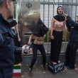 Reyhaneh Jabbari, Femen a seno nudo davanti all'ambasciata dell'Iran di Berlino 22