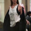 Belen Rodriguez, FOTO: shopping show in via Montenapoleone (LaPresse)