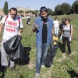 M5s puliscono Circo Massimo (FOTO). Federico Pizzarotti ostracizzato: no palco10