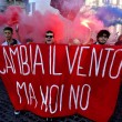 Scuola, studenti in piazza in tutta Italia010