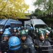 Bologna, Salvini al campo nomadi: tensioni tra leghisti e antagonisti FOTO 6