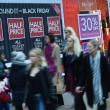Black Friday sbarca in Gran Bretagna: ressa a Londra, interviene polizia05
