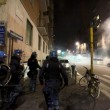 Milano, un giorno di scontri: sgomberi, pietre, lacrimogeni fino a sera FOTO-VIDEO2