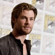 Chris Hemsworth l'uomo più sexy al mondo per People 03