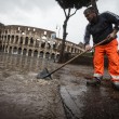 Maltempo Roma: allagamenti e traffico in tilt FOTO08