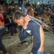 Ashura, il rito degli sciiti musulmani: uomini frustati e tagliati con catene e coltelli13