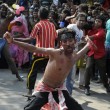 Ashura, il rito degli sciiti musulmani: uomini frustati e tagliati con catene e coltelli18