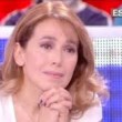 Barbara D'Urso sospesa per tv dolore? Lei su Twitter: "Solo per feste natalizie"