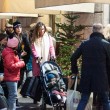 Belen e Ceclia Rodriguez, shopping con Santiago18