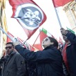 Casapound protesta contro Ignazio Marino sotto il Campidoglio FOTO (LaPresse)