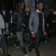 Mario Balotelli esce da locale notturno a Manchester03