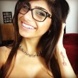 Mia Khalifa, pornostar recita con hijab in film porno: minacce di morte 01