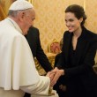 Angelina Jolie a Roma da papa Francesco01
