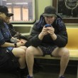 No Pants Subway ride, in mutande nella metro di New York21
