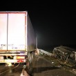 Scontro pullman studenti-camion sulla A21: 40 feriti, 3 gravi 04