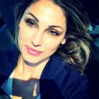 Anna Tatangelo sexy su Chi FOTO: culotte, calze a rete e tacchi a spillo 05