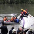 Taiwan, aereo TransAsia precipita nel fiume dopo decollo12