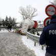 Maltempo Basilicata: autocisterna sbanda per neve a Potenza123