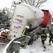 Maltempo Basilicata: autocisterna sbanda per neve a Potenza10