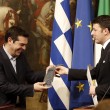 Renzi regala una cravatta a Tspiras. Lui risponde con un cd FOTO 3