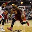 Nba, LeBron James supera Scottie Pippen per record assist 03