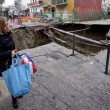 VIDEO YouTube Napoli, voragine a Pianura: sgomberate 380 famiglie