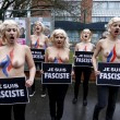 Femen a seno nudo cotnro Marine Le Pen: "Je suis fasciste" FOTO 2