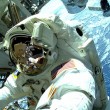 Iss, la camminata nello spazio degli astronauti Terry Virts e Barry Wilmore03