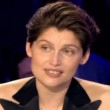 Laetitia Casta nuovo taglio: capelli rasati sulle tempie02