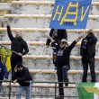 Saluto fascista allo stadio non è reato: 4 ultras Verona assolti a Livorno