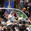 Papa Francesco a Napoli: FOTO racconto. Da Scampia a Piazza Plebiscito