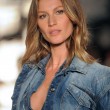 Gisele Bundchene in pensione? La bellissima modella potrebbe ritirarsi FOTO 6
