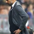 Guardiola, pantaloni scuciti. Armani: "Non sono miei" 02