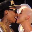 Amber Rose: su Facebook la dichiarazione d’amore per Wiz Khalifa 16