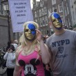 VIDEO YouTube - Amsterdam, prostitute contro la chiusura delle "vetrine" 3