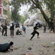 Afghanistan, kamikaze esplode davanti banca: decine di morti, isis rivendica FOTO03