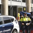 Spagna: studente irrompe a scuola con balestra02