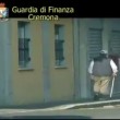 falsi ciechi scoperti a Cremona. Ripresi alla guida dalla Finanza02
