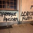 Torino, fantocci e minacce a Pd e Lega: "Fascisti, c'è sempre piazzale Loreto" 3