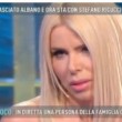 Loredana Lecciso fuori di tetta a Domenica Live VIDEO