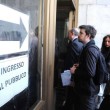 Claudio Giardiello, lunghe file al tribunale di Milano dopo la strage05