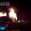 San Diego. Polizia usa taser, auto va a fuoco per cortocircuito04